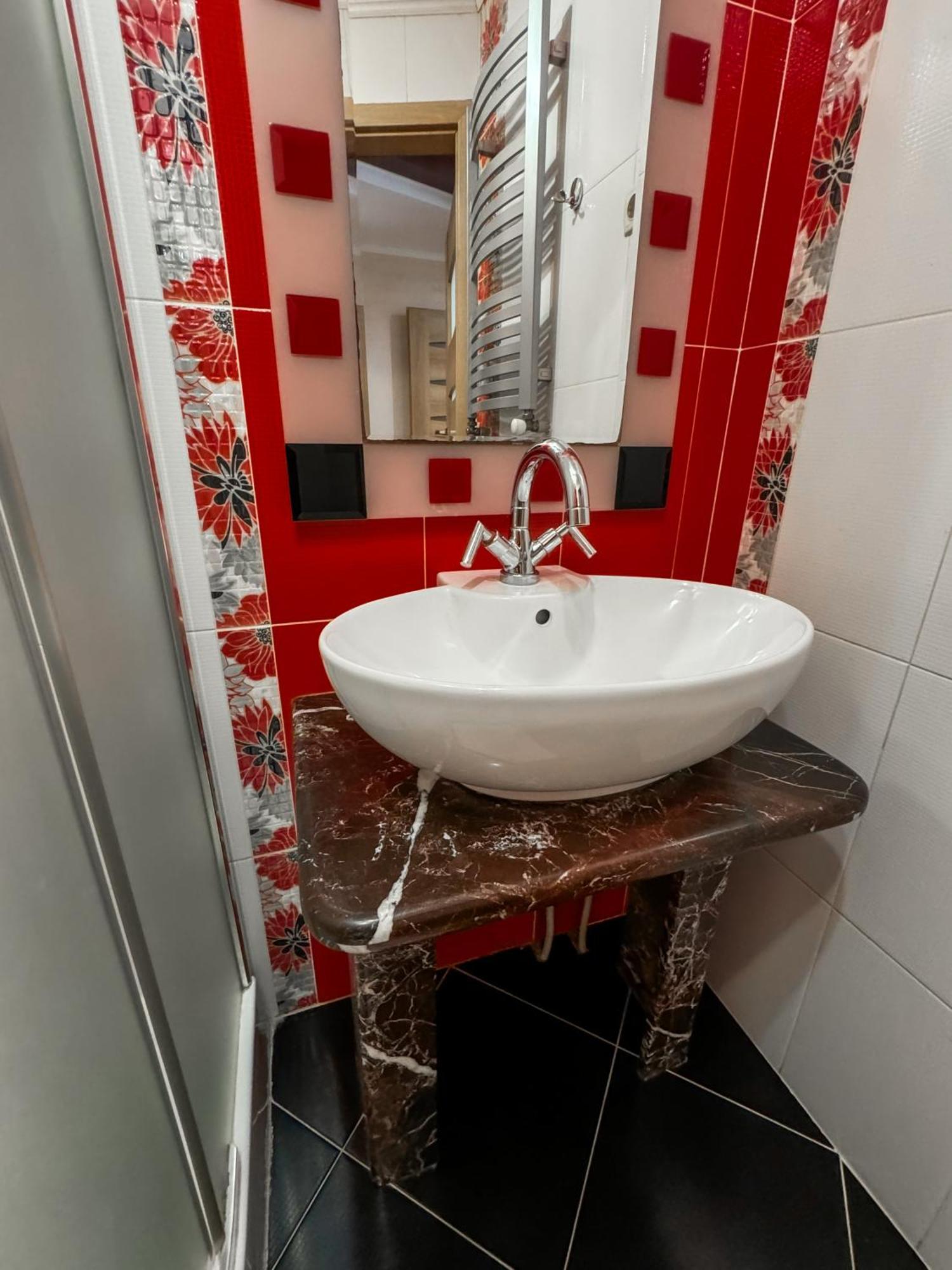 Apartments Deluxe Ιβανό-Φρανκίβσκ Εξωτερικό φωτογραφία