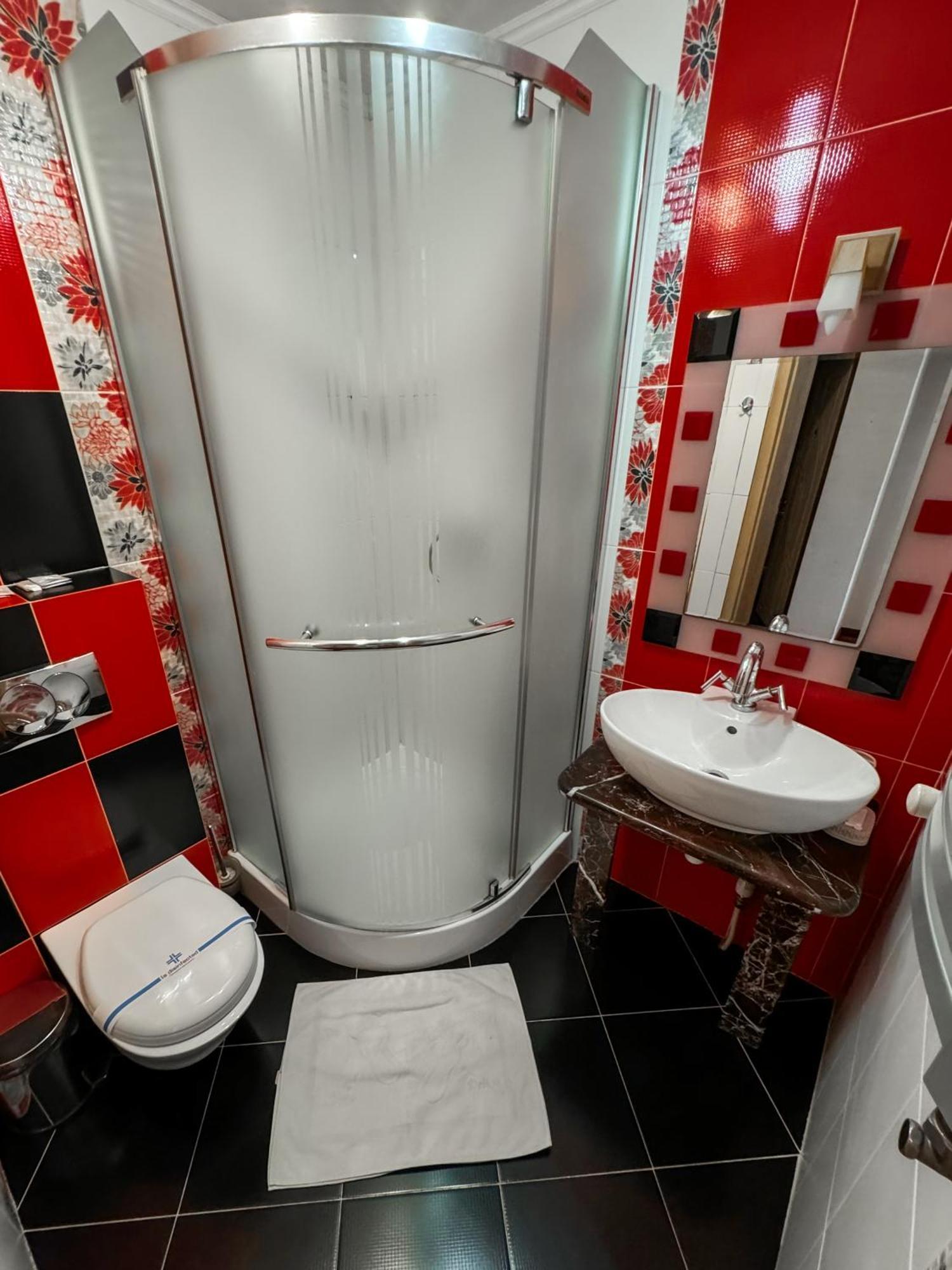 Apartments Deluxe Ιβανό-Φρανκίβσκ Εξωτερικό φωτογραφία