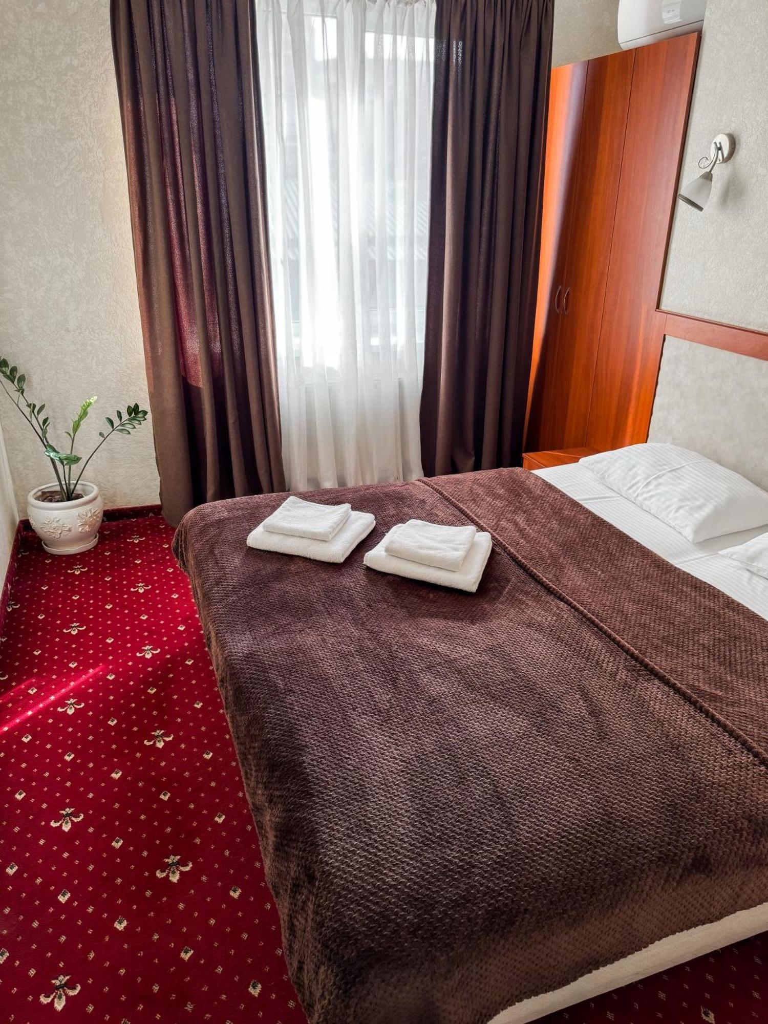 Apartments Deluxe Ιβανό-Φρανκίβσκ Εξωτερικό φωτογραφία