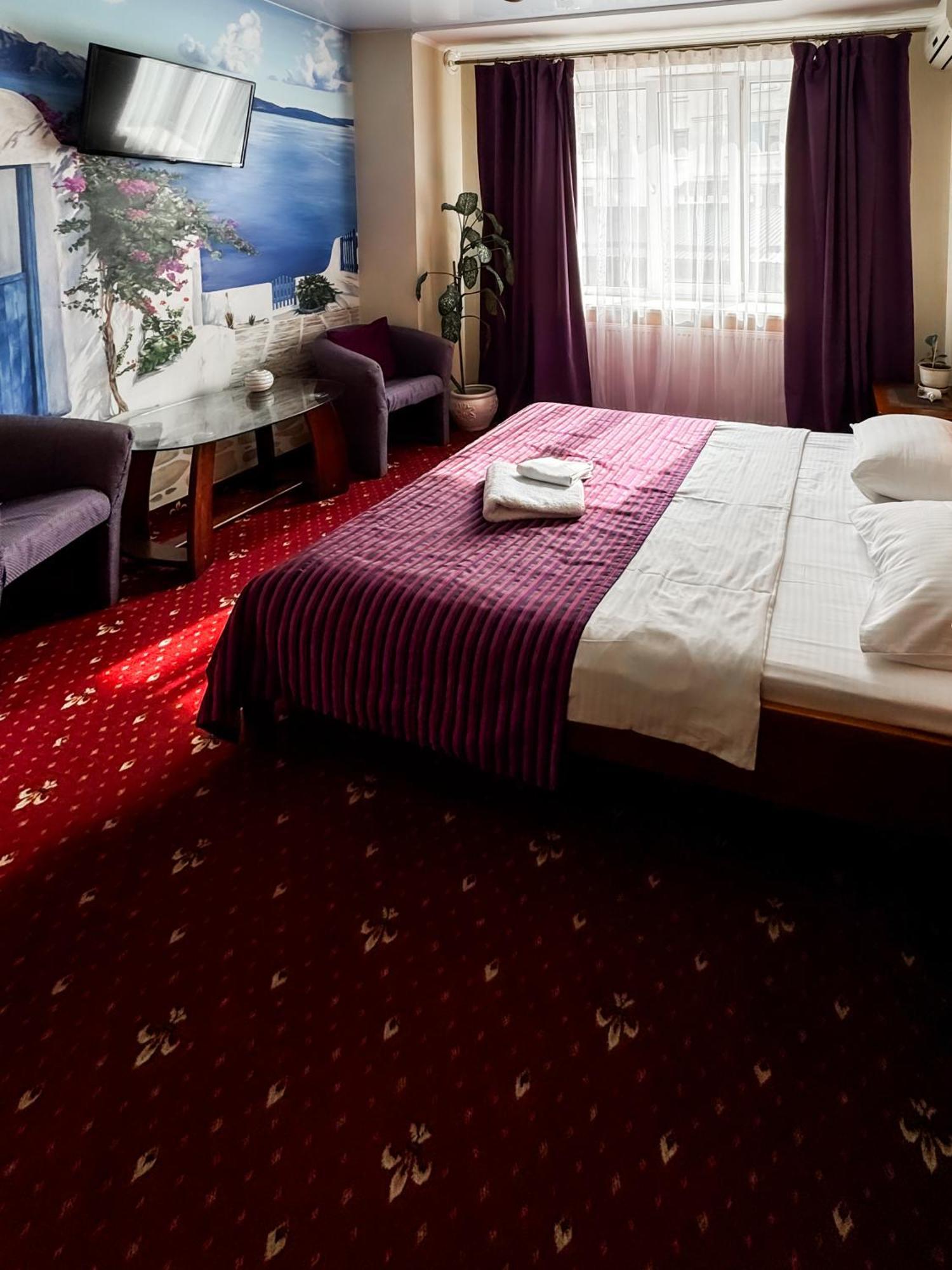 Apartments Deluxe Ιβανό-Φρανκίβσκ Εξωτερικό φωτογραφία