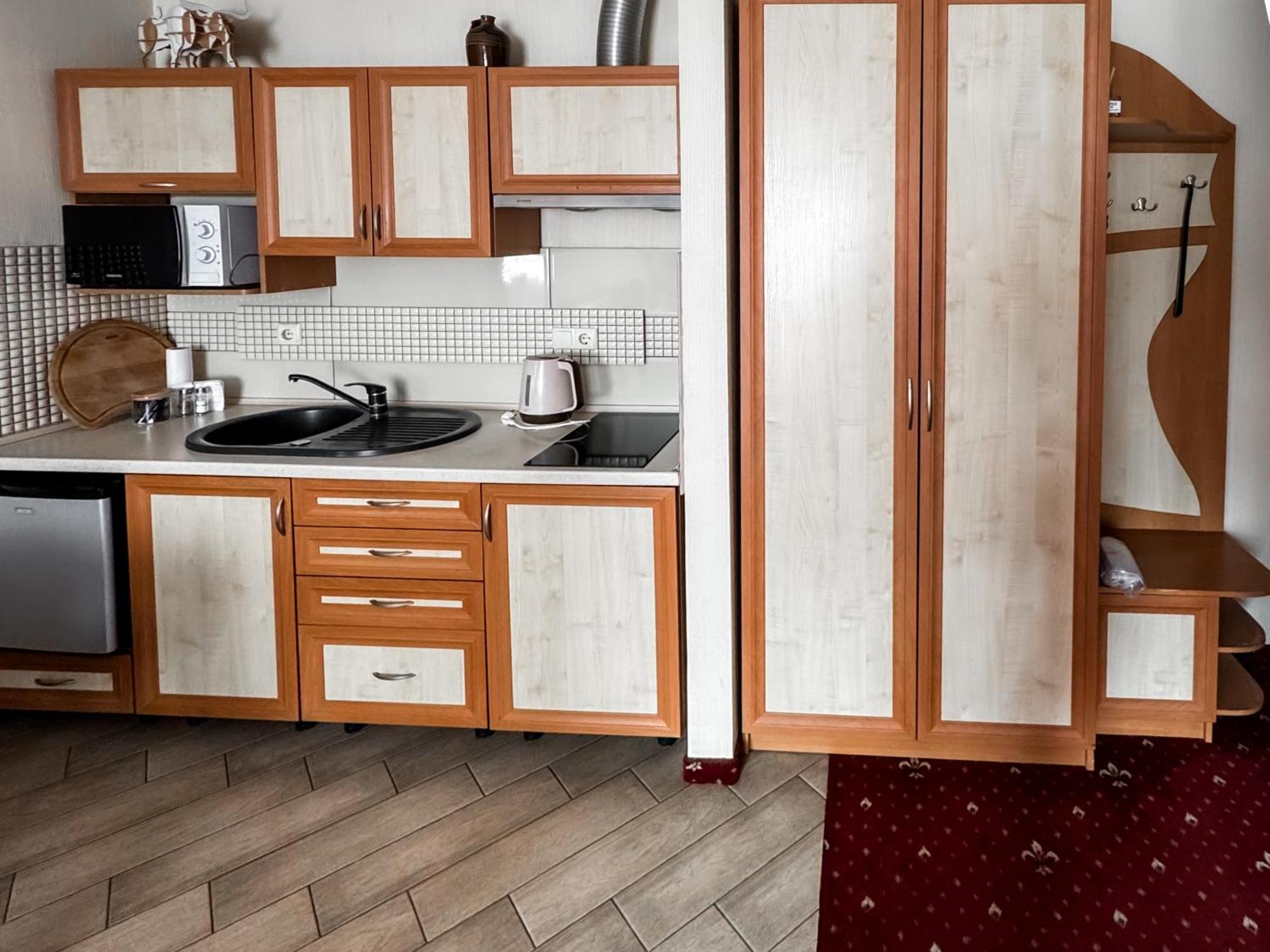 Apartments Deluxe Ιβανό-Φρανκίβσκ Εξωτερικό φωτογραφία